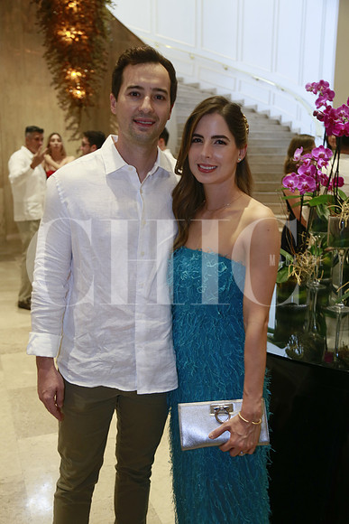 Adrián Vouguet y Mariandy Lugo