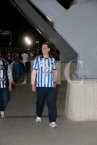 Agustin Basave 3