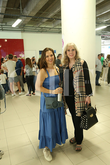 Alejandra Lozano y Dora María Maldonado
