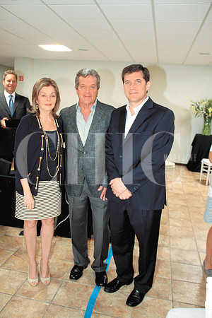 Lily Navarro, Jorge Martínez y Eugenio Azcárraga