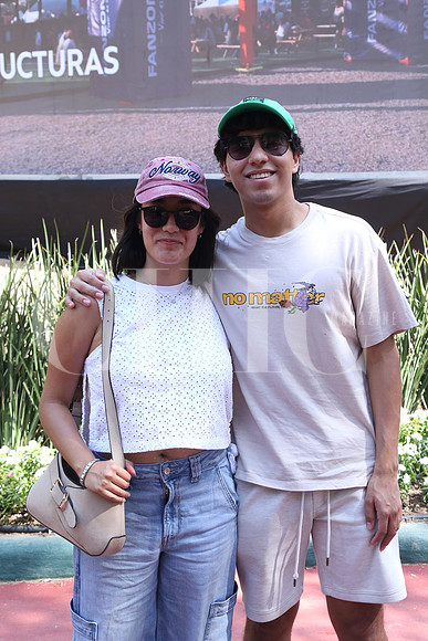 Regina Flores y Adrián Ramírez 1