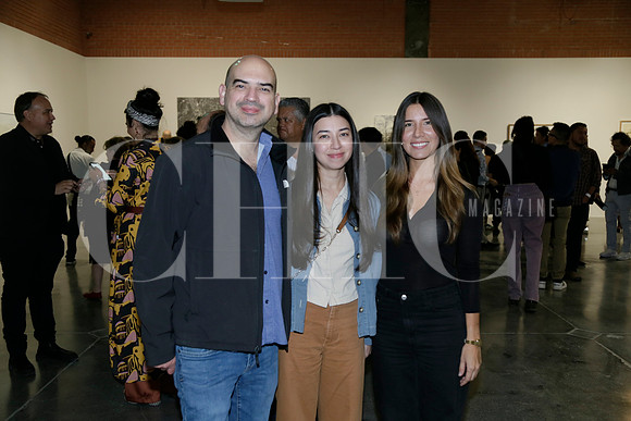 Camilo Garza, Paula Cortazar y Eve Cortazar