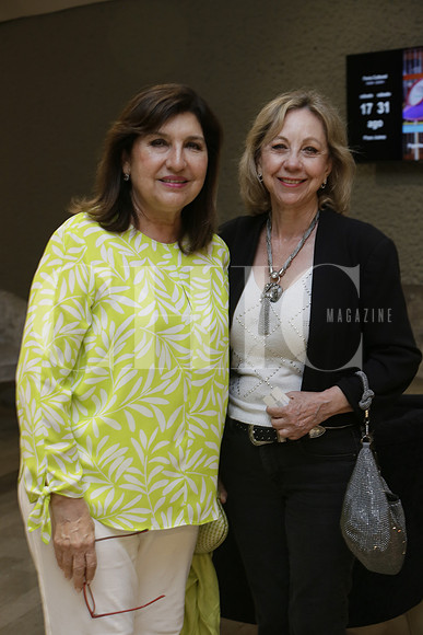 Amanda Gallegos y Mireya Leal