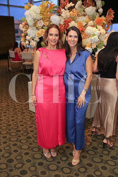 Jacqueline Font y Vale Sagahon 2