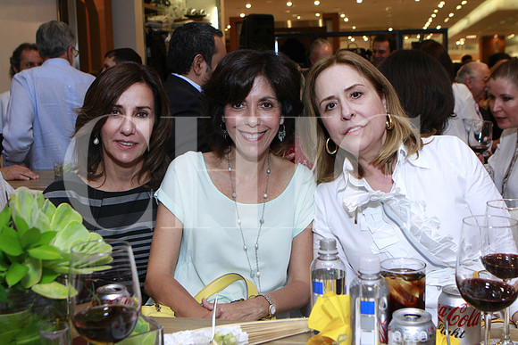 Daniela Cueva, Mónica García y Lourdes Morales