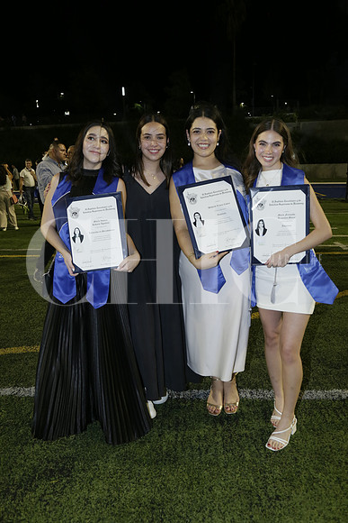 Valeria Rodarte, Natalia Martínez, Deborah Tinoco y María Fernanda Arrayales (3)