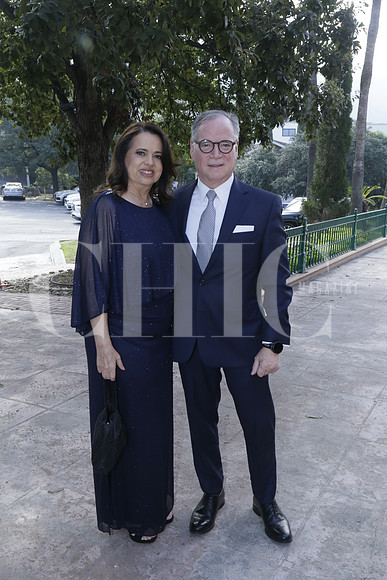 Piny Zambrano de Iturralde y Luis Iturralde (2)