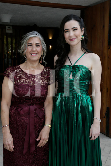 María Jaffe de Martíin y Regina Martin