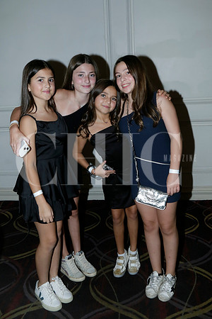 Fabiana López, Eugenia González, Mariana González y Cristana González (2)