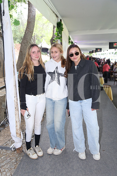 Sonia Riquelme, Victoira Torres y Regina Pérez 0
