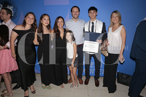 Chloe Rial, Mariel Riande, Maria Elena Alanis, Emilia Alonso, Eduardo Alonso, Joaquin Alonso y Rosa de la Merced 7