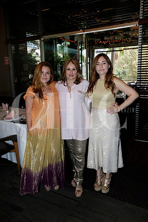 Lily Pierce, Lily Ayala y Deborah Pierce (3)