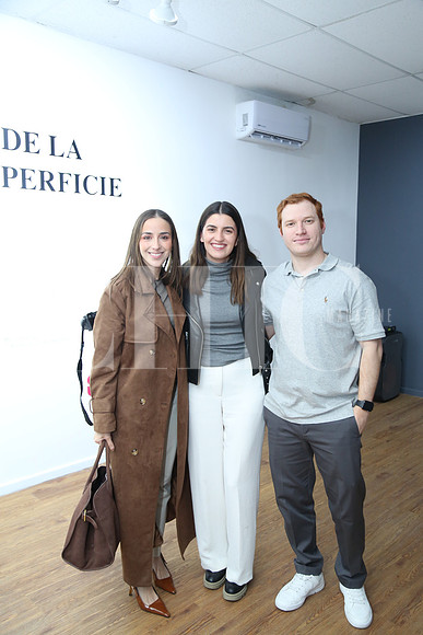 Mariangela Guerra, Ana Paula Garza y Miguel Guerra 0