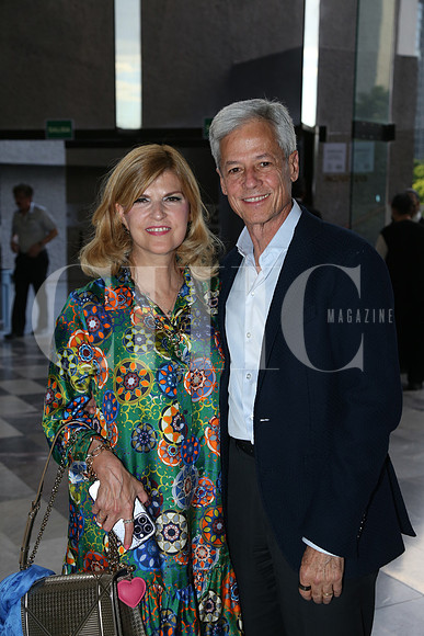 Pilar Barrera de Zambrano y Enrique Zambrano 1
