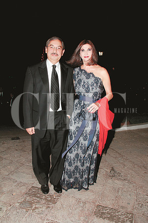José Natividad González Paras y Cristina Maiz de González