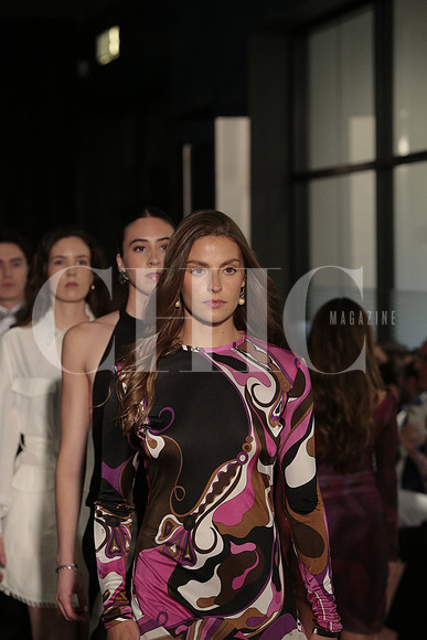 Pasarela 532