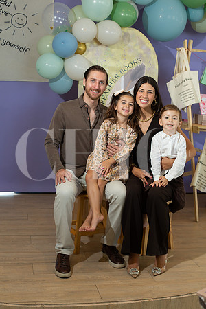 Lucas Lans, Maxima Lans, Valeria Lozano y Bastian Lans0