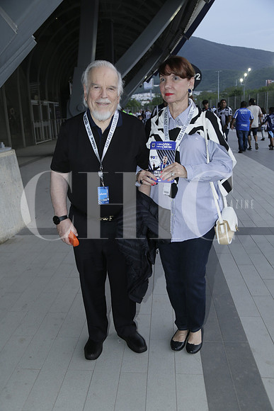Gustavo De la Garza y Carmen Bortoni de de la Garza (2)