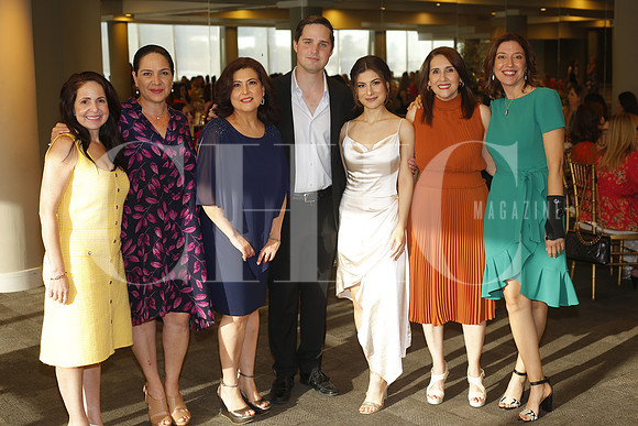 Rebeca Guzman, Laura Aguilar, Mónica Palacios,  Claudio Galan, Sophia Hernandez, Ana Santos y Sandra Azario  (2)