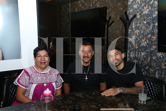 Dora Carmona, Javier Aquino y Javier Aquino 2