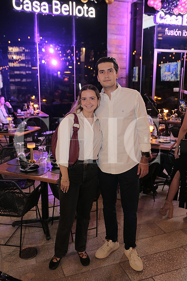 Ana Caro Madero y Rodrigo Martinez 2