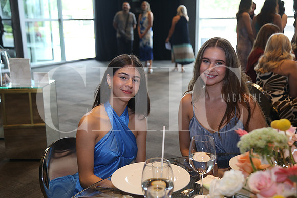 Paola Treviño, Liz Treviño y Heby Reyes 0