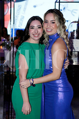 Daniela Rady y Mariale de Hoyos (5)