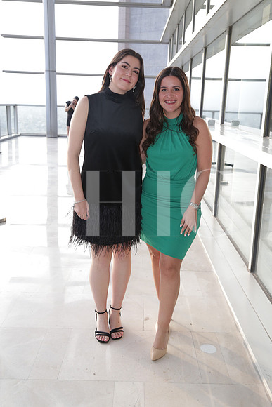 Isabela Zambrano y Gabriela Rodarte 0