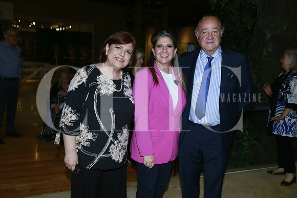 María Cristina González Parás, Martha Herrera y Javier Navarro