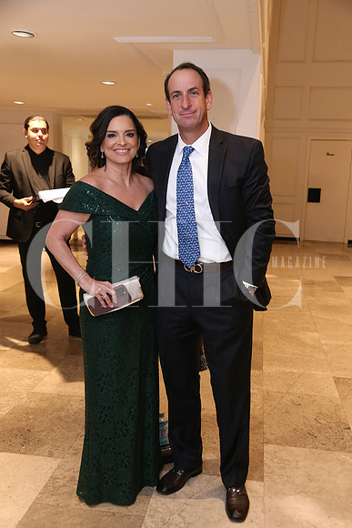 Sandra Gamez de Meuchi y Adrian Meouchi0
