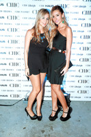 Cassandra Burberg y Diana Campa