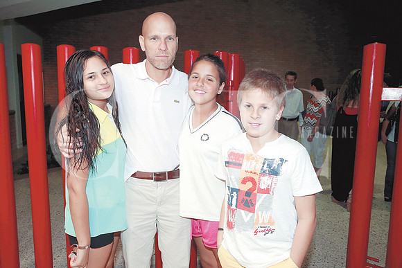 María Paola Garza, David Garza, Isabella Garza y David Garza Jr.