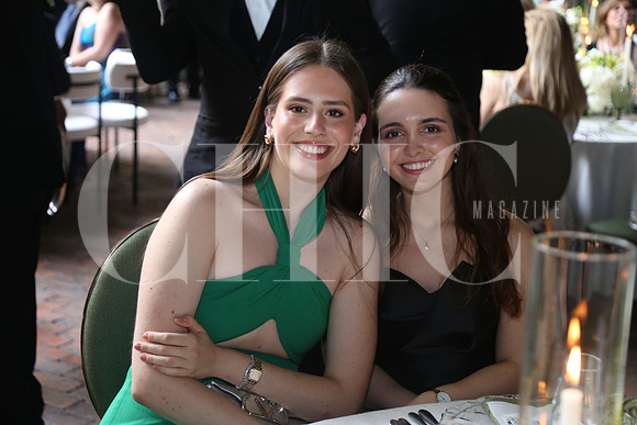 Mayela Rico y Natalia Marcos