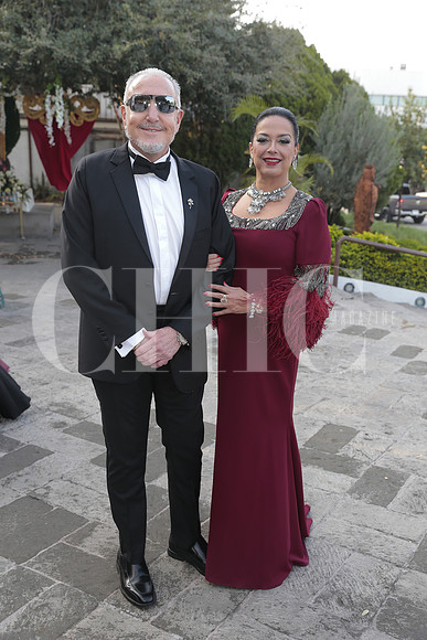 Guillermo Perez Salinas y Mireya Montemayor 8