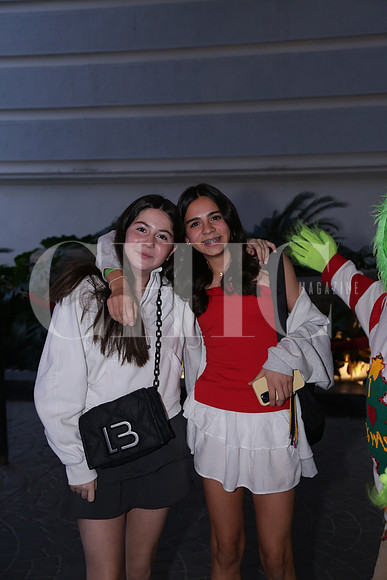 Luly Salazar y Luciana Flores 0