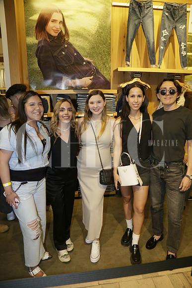 Regina Salazar, Frida García, Jaquelin Aguirre, Yael Villarreal y Ale Martínez