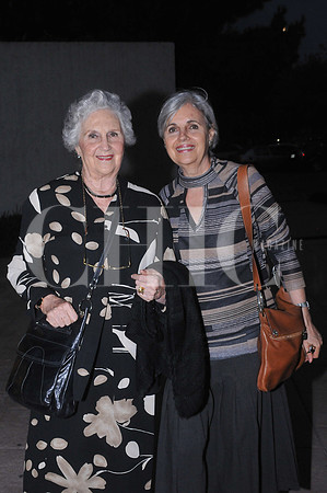 Dolores García Tellez de Landa y Concepción Landa