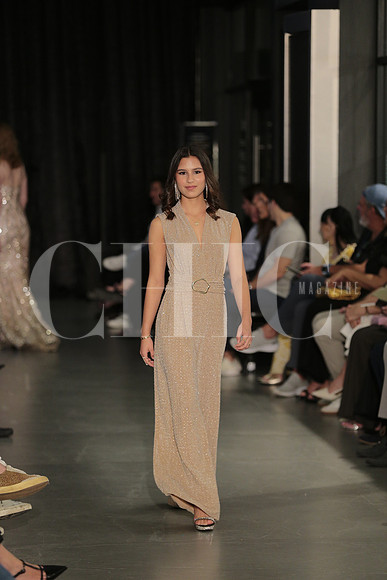 Pasarela 27