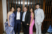 Daysi Ruiz, Mauricio Villarreal, Roberto Villarreal, Sofia Villarreal y Roberto Villarreal
