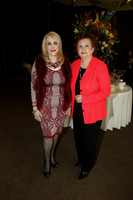 Tey González de Salas y Leticia Quintanilla