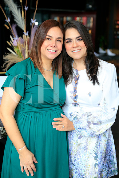 Karla Martinez y Denisse Martinez Guerra 4