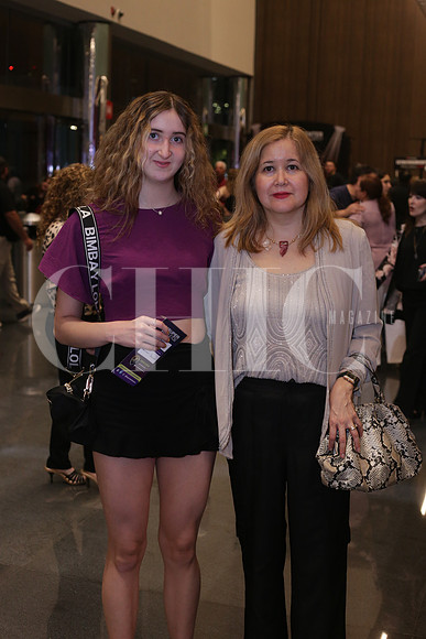 Sofia Zambrano y Rosa María Torres 1