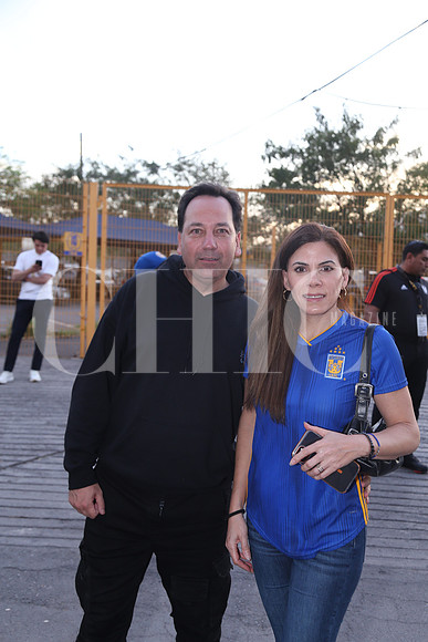 Genaro González y Sylvia Mtanous 0