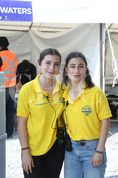 Eugenia Maldonado y Fernanda Quiroz 1