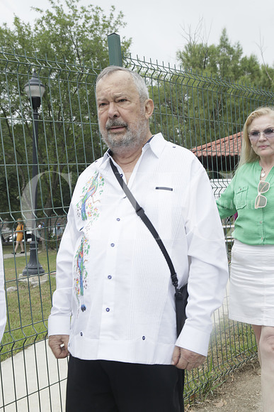 Mauricio Fernández (2)