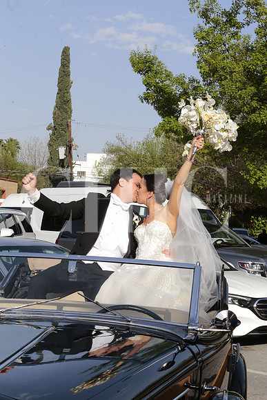 Andrea Lobo y Francisco Garcia 12