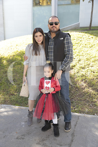 Ana Laura Baron, Daniel Gonzalez y Ana Isabella Gonzalez 2