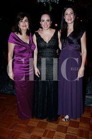 Sureya Giacomand de Farah, Gabriela Atille y Sureya Farah