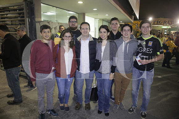 Jorge Treviño, Karen Treviño, Guillermo Lopez, Hector Treviño, Armando Gomez, Isabel de Treviño, Hector Treviño y Patricio Chapa (2)
