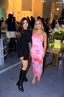 Karenly Flores y Scarlet Rocha 2